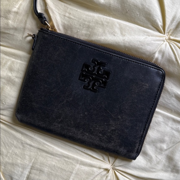 Tory Burch Handbags - Tory Burch Black Leather Wristlet